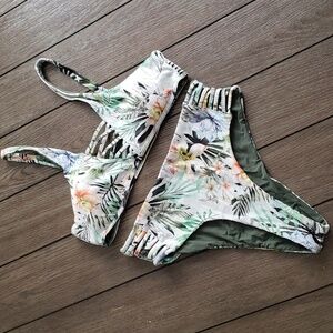 Floral bikini